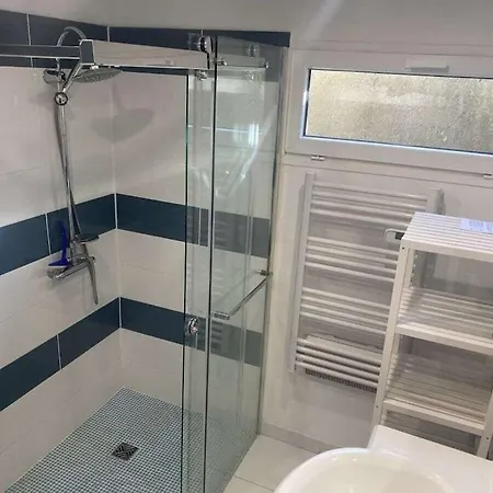 With 2 Bedrooms Nyaraló *